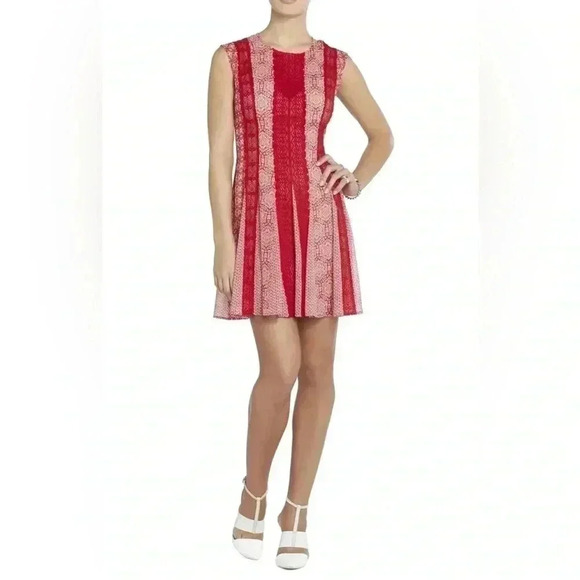 BCBG MAXAZRIA  Jalena Poppy Red Lace Combo Dress Size 2 - Picture 3 of 16